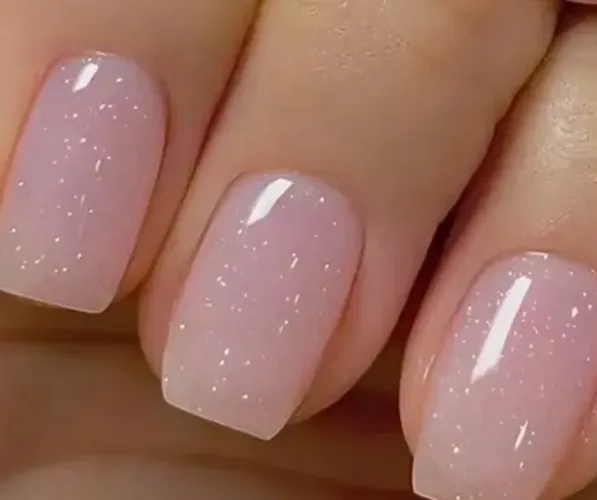 Preciso de Nails design e manicure