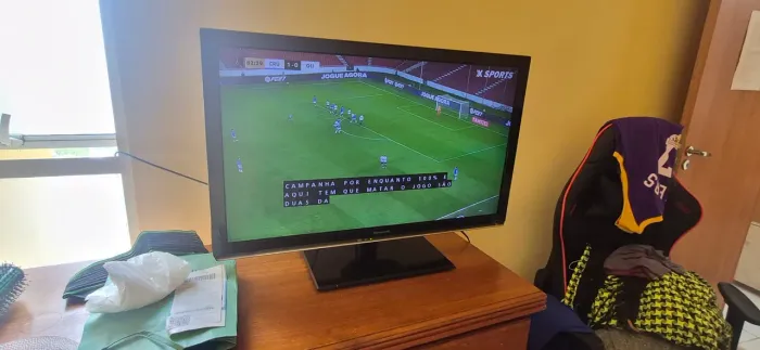 TV Panasonic LCD 32 POLEGADAS 