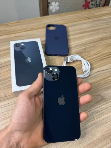 iPhone 13 256GB