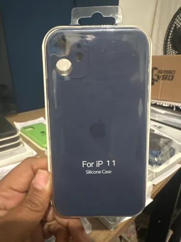 Capinha de Silicone para iPhone 11 - Azul Marinho