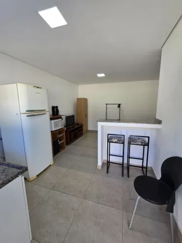 Kitnet com 1 dormitório, 77 m² - aluguel por R$ 2.000/mês ou venda por R$ 2.100.000 - Jard