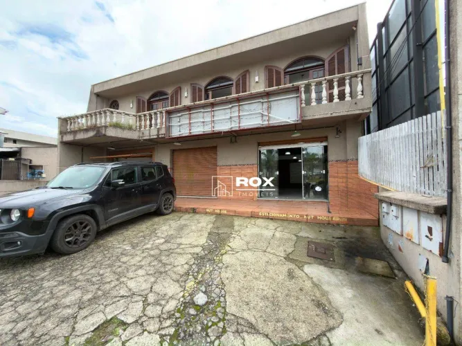 Loja em em ponto estratégico para alugar, 70 m² por R$ 7.750/mês - Santa Felicidade - Curi