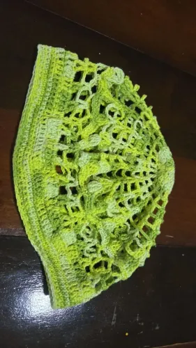 Gorro de crochê artesanal | Headpiece