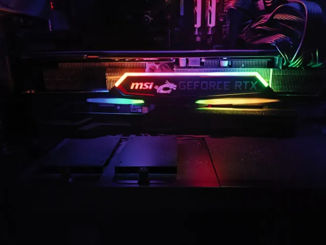 Placa de vídeo RTX 2080 Super MSI Gaming X TRIO