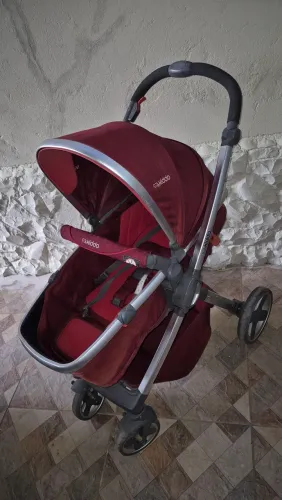 Carrinho de Bebé Kiddo 3 em 1 (Moisés/Alcofa) Bordô - Reversível em Alumínio - Bom Estado