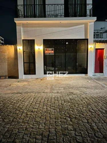 Loja Comercial Nova no Centro de Cabo Frio Excelente Ponto e Alto Padrão