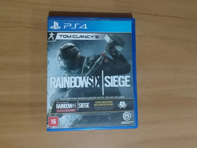 Tom Clancy's Rainbow Six Siege Edição Deluxe Para PS4