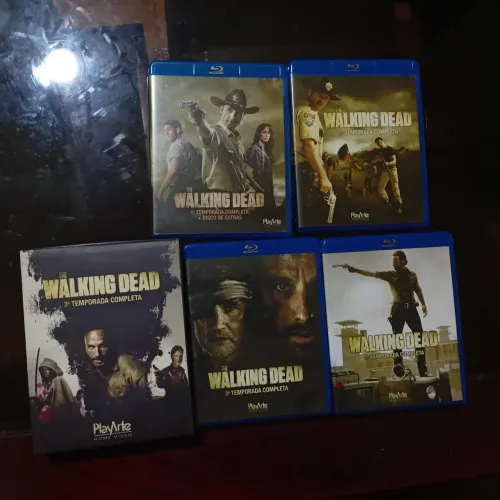 Temporadas 1,2 e 3 de the walking dead em Blu-ray
