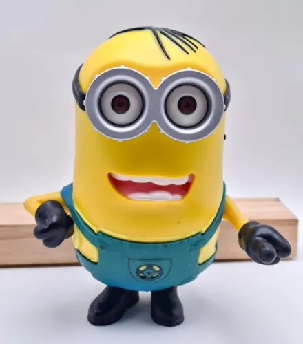 RARA Caixa de Som Portátil Minion Stuart Antiga - FUNCIONANDO!