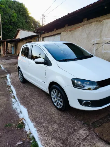 Volkswagen Fox 1.6 MI Total Flex 8V 5P 2014