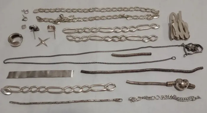 Lote variado de peças de prata