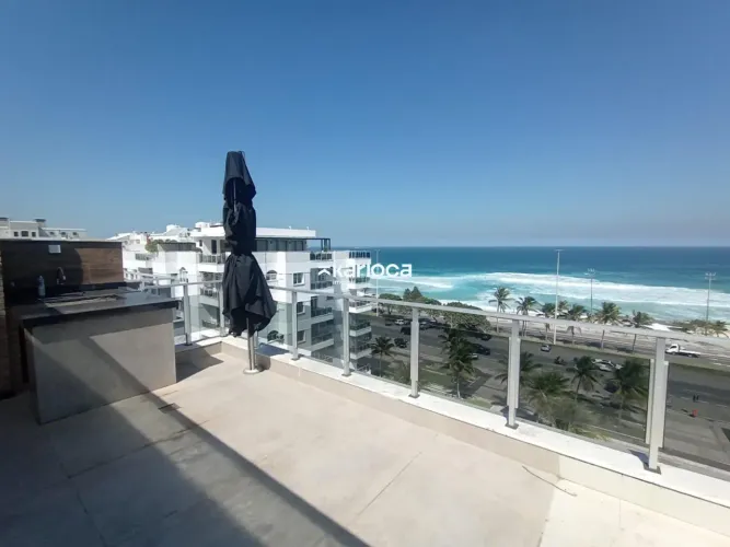 Cobertura pé na areia com vista mar - 292m² - 4 suítes - Avenida Lúcio Costa - Barra da Ti