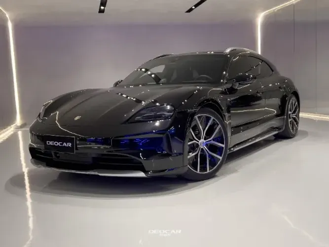 Porsche Taycan 4 Cross Turismo (elétrico) 2025