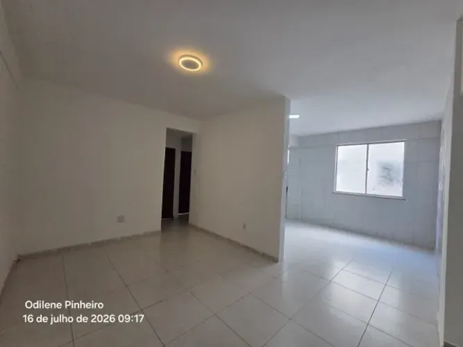 ALUGO APT. ED. BALI com 2/4 + 01 Garagem prox. Ao Castanheira.