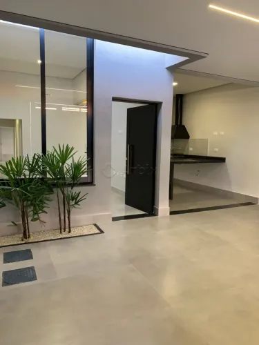 Casa à venda no bairro Parque Universitário em Americana/SP