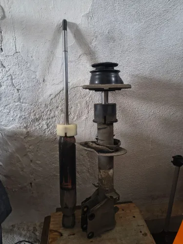 Suspensão do Siena 1.4 EL 2014 R$ 200