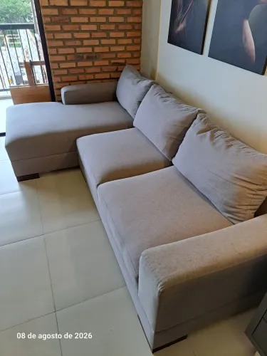 Sofá usado