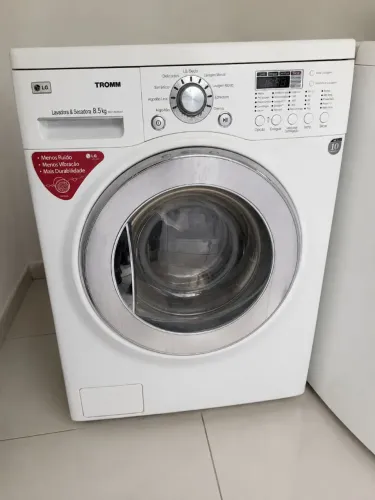 Lava e seca LG