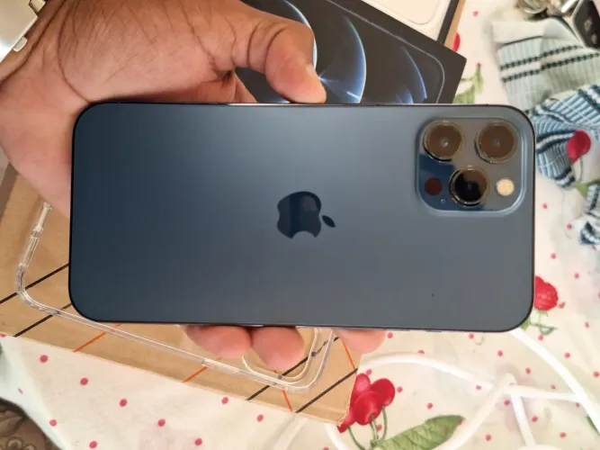 Iphone 12 pro max, mais zerado da Bahia!!!!!