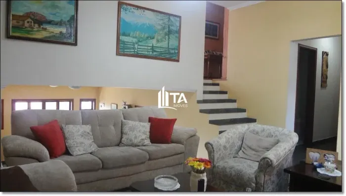 Casa 271m² à venda - Quintal com espaço gourmet churrasqueira, Parque São Quirino, Campina