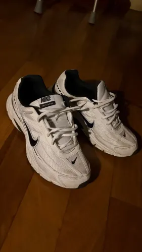 Tênis Nike Initiator 