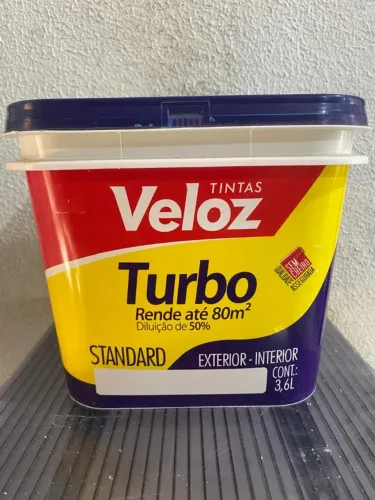 Tinta Acrilíca Externa Turbo 3,6L Veloz nas cores Alga Marinha e Verde Tropical
