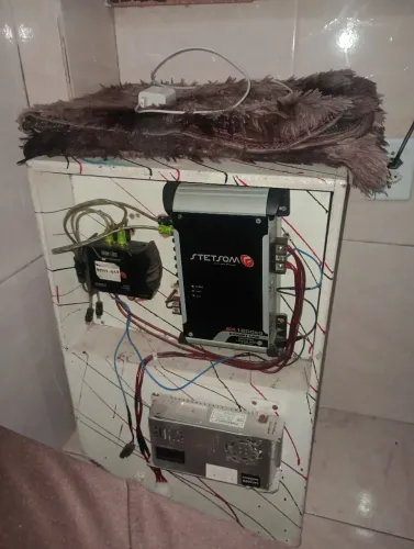 Vendo Caixa de som de carro funcionando perfeitamente