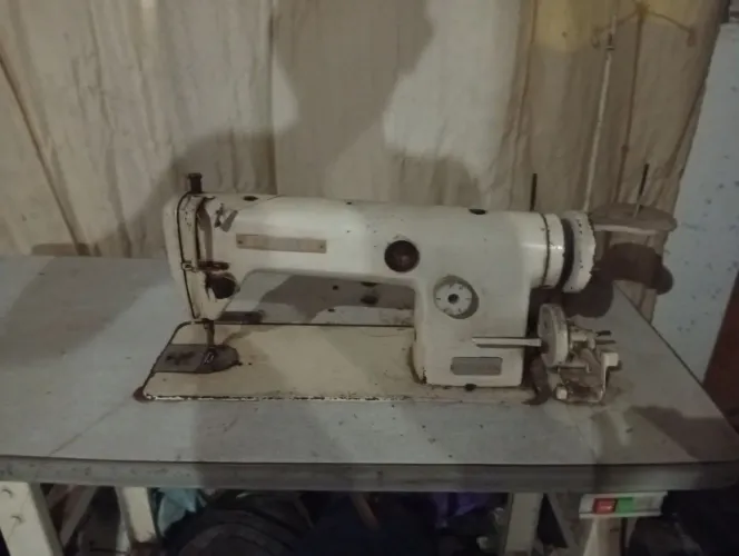 Makna de costura reta