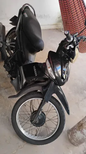 VENDO YAMAHA CRYPTON 2013