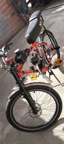 Vende-se esta motorizada