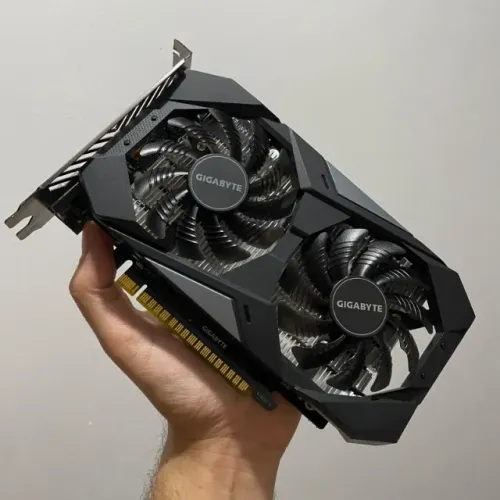 Placa de Vídeo GTX 1650 4GB GDDR6 128 Bit Gigabyte WindForce OC com garantia
