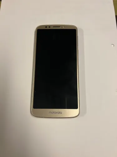 Motorola g6 play com defeito