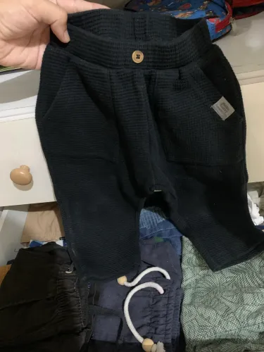 Calça Zara 9-12meses