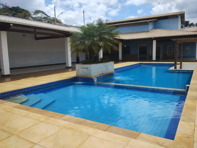 Lote no condomínio Lagoa Park