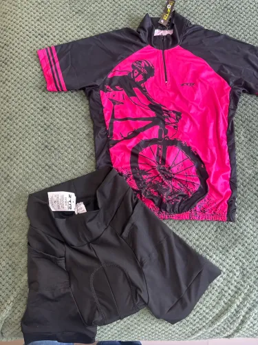 Roupa ciclista feminina