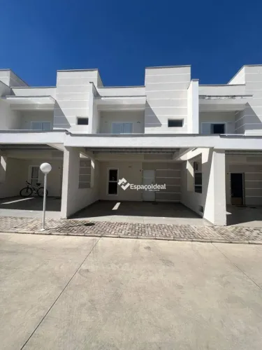 Sobrado com 2 dormitórios à venda, 93 m² por R$ 549.000,00 - Jardim Simus - Sorocaba/SP