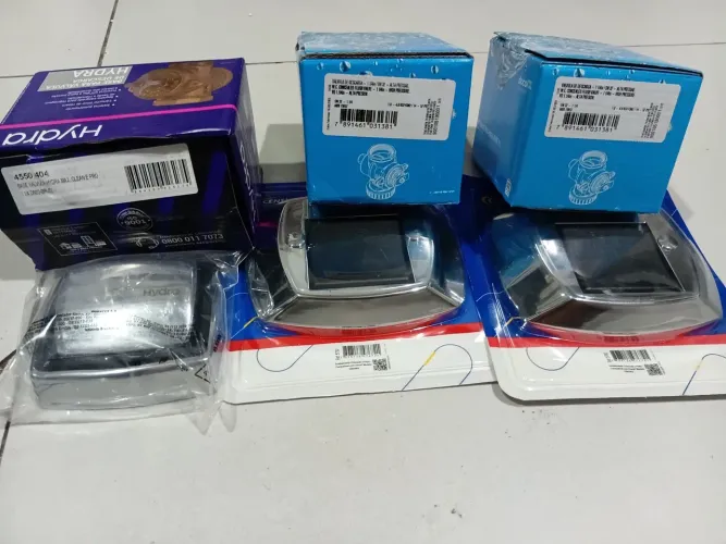 3 válvulas de descarga 1 1/4 com acabamentos cromados
