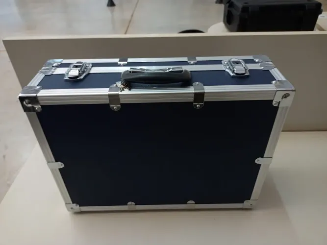 Maleta/case de transporte multiuso com chave