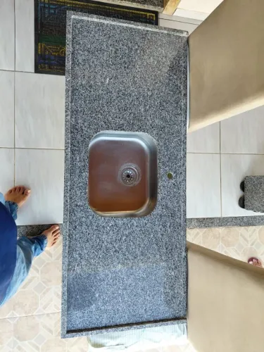 VENDO PIA DE GRANITO + PASSA PRATO