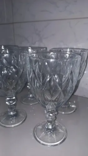Conjunto com 6 taças 