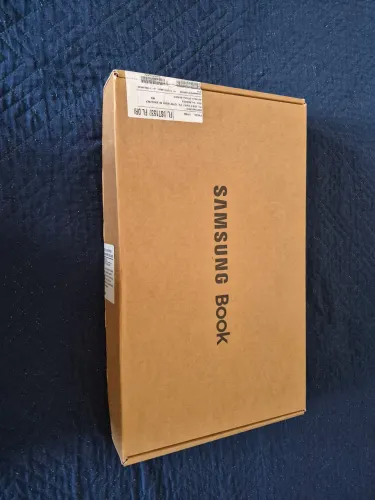Samsung Book