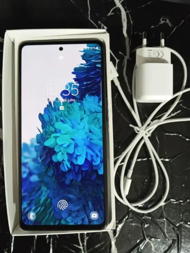 Sansung galax s20 fe