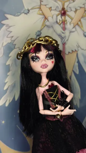 Boneca Montês High Draculaura