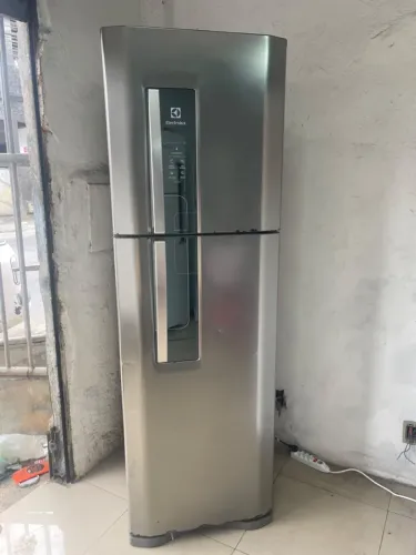 GELADEIRA ELETROLUX INOX SEMI NOVA ENTREGA GRÁTIS