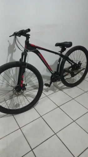 VENDO BICICLETA ARO 29 ACEITO PROPOSTAS A VISTA SOMENTE VENDO