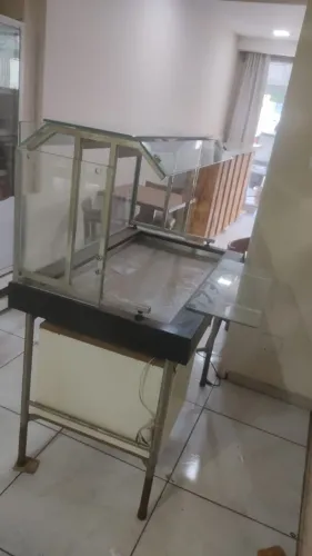 Vende-se  pista fria self service 