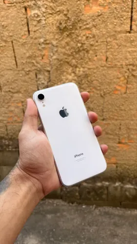 iPhone XR 64GB