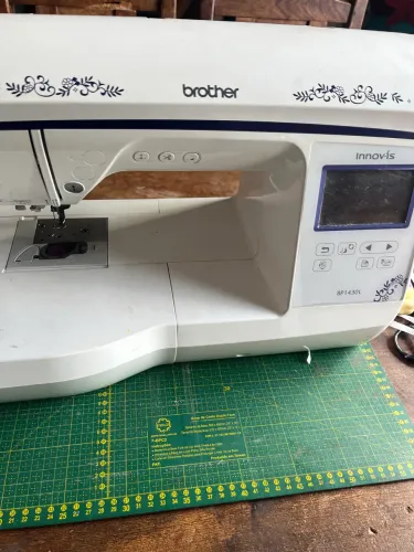 máquina de bordado brother bp1430L