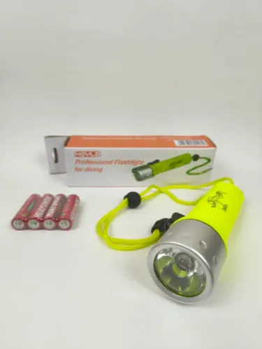 Lanterna de Mergulho Led 180 Lumens Á Prova D'água Super Potente - Pronta Entrega