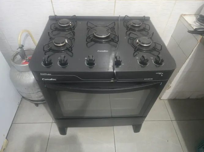 Fogão 6 bocas esmaltec